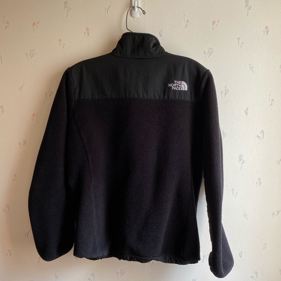 North Face Jacket juniors - Picture 3 of 3